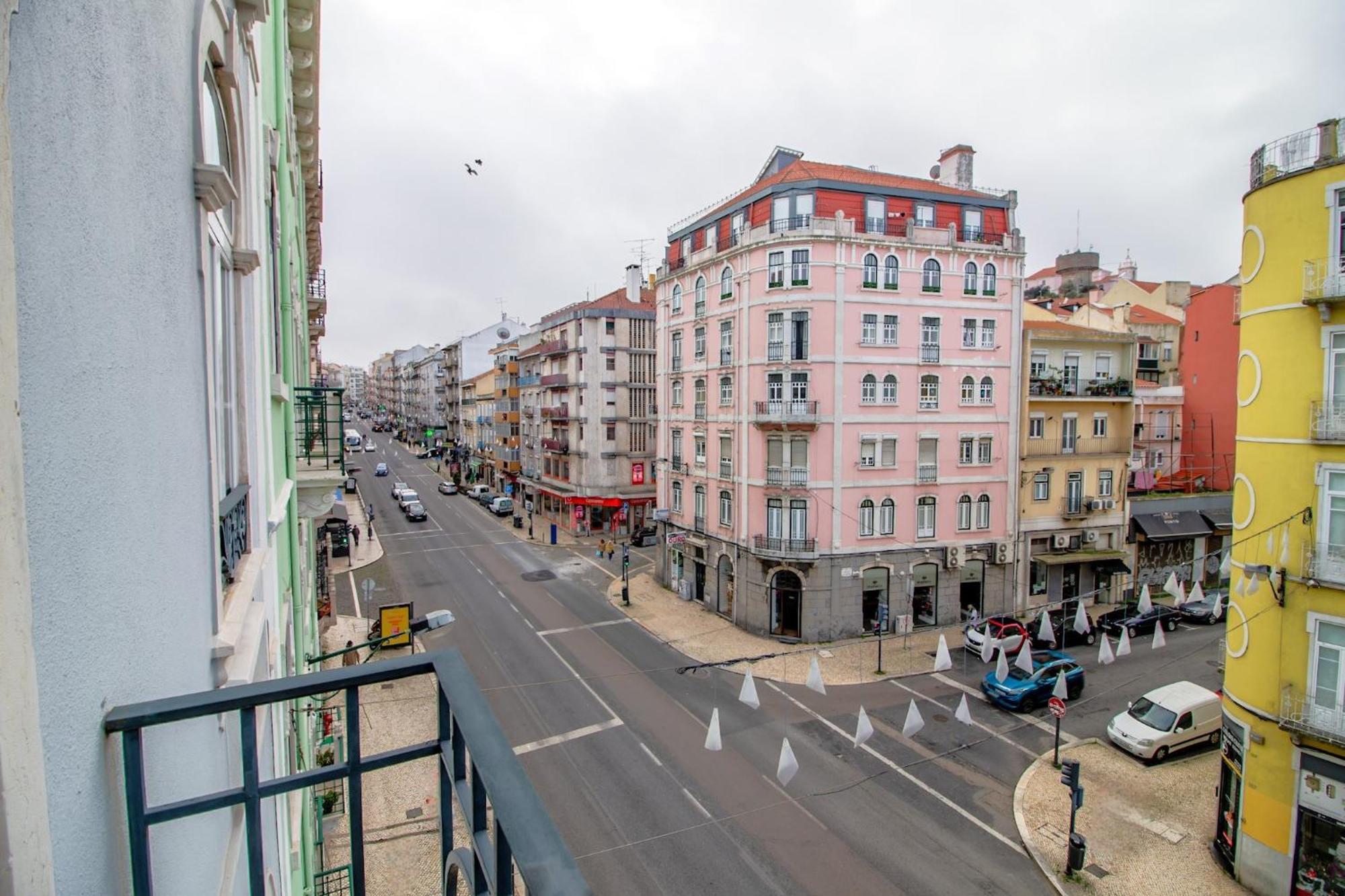 Arroios - Fourth Floor Privat bolig *